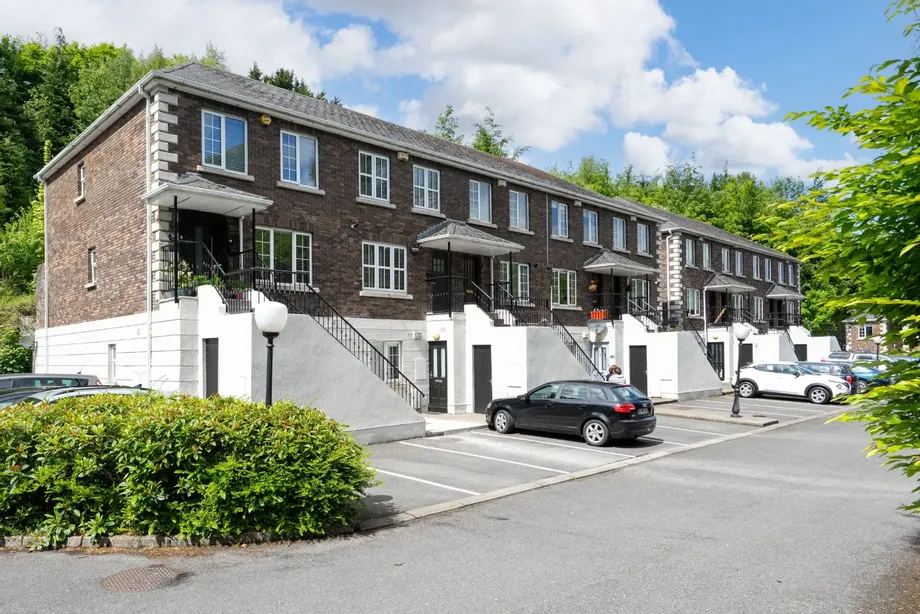 5 The Hollows, Lock Road, Lucan, Co. Dublin, K78 - DNG Estate Agents