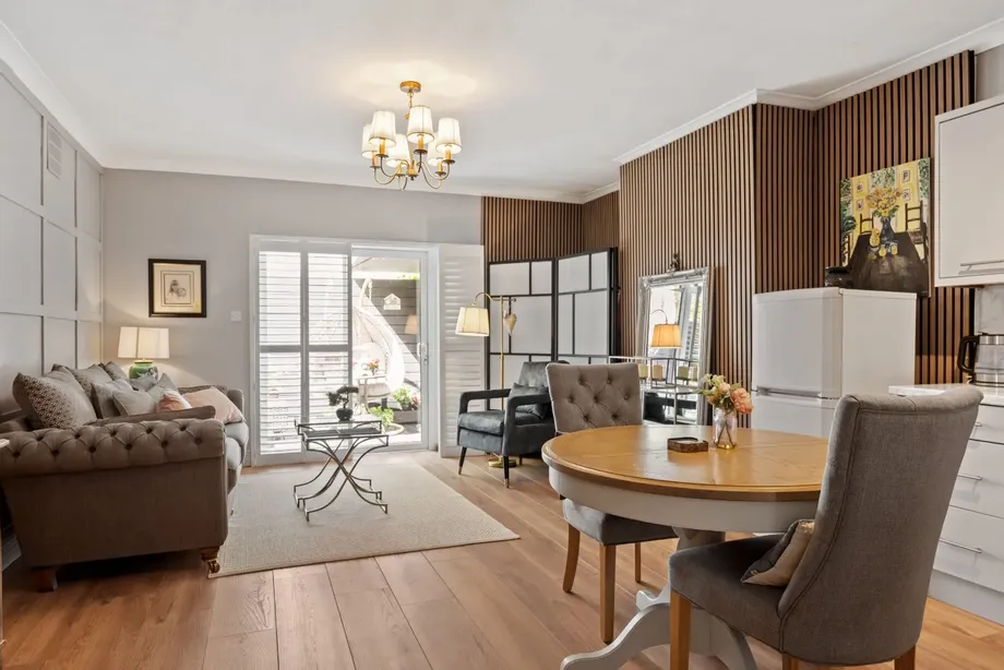 5 The Hollows, Lock Road, Lucan, Co. Dublin, K78 - DNG Estate Agents