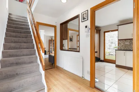 7 Emerald Cottages, Upper Grand Canal Street, Ballsbridge, Dublin 4, D04X9V4 - DNG