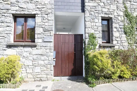 Apt 4, The Moorings, The Quay, Kinvara, Co. Galway, H91KT98 - DNG