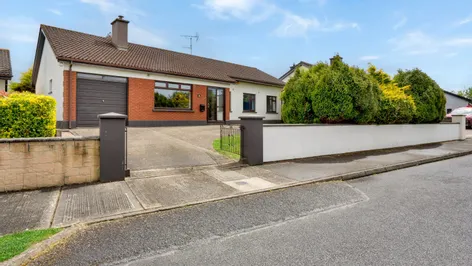 10 Doylesfort Grove, Dundalk, Co. Louth, A91 - DNG