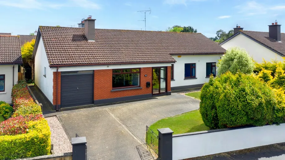 10 Doylesfort Grove, Dundalk, Co. Louth, A91 - DNG Estate Agents