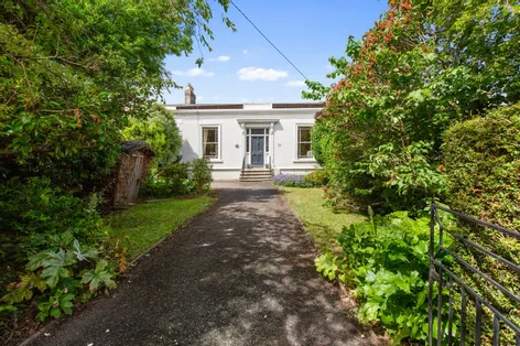 19 Mulgrave Terrace, Dun Laoghaire, Co Dublin, A96KN96 -  DNG