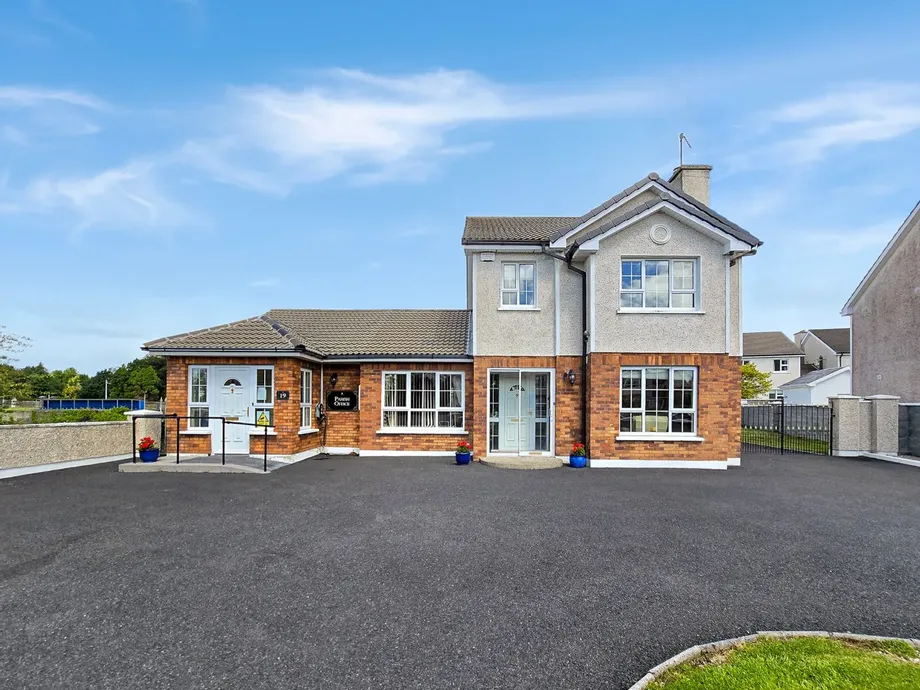 19 Goodwood, Ballycar Road, Newmarket On Fergus, Co Clare, V95FW53 - DNG Estate Agents