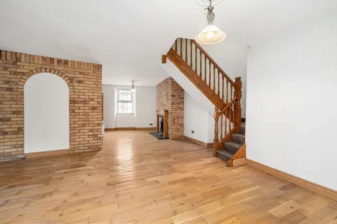 165 Merrion Road, Ballsbridge, Dublin 4, D04 -  DNG