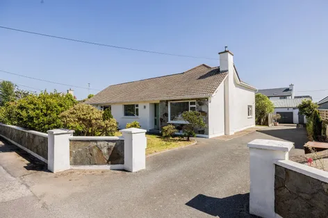 Sea La Vie, Crescent Road, Rush, Co. Dublin, K56W725 - DNG