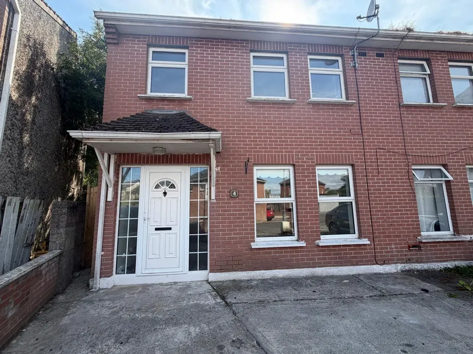 4 Riverside Crescent, Marsh Road, Drogheda, Co. Louth, A92PWK6 - DNG Estate Agents