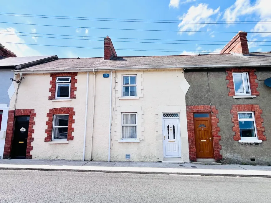 47 O' Connell Road, Tipperary Town, Co. Tipperary, E34YK07 - DNG Estate Agents
