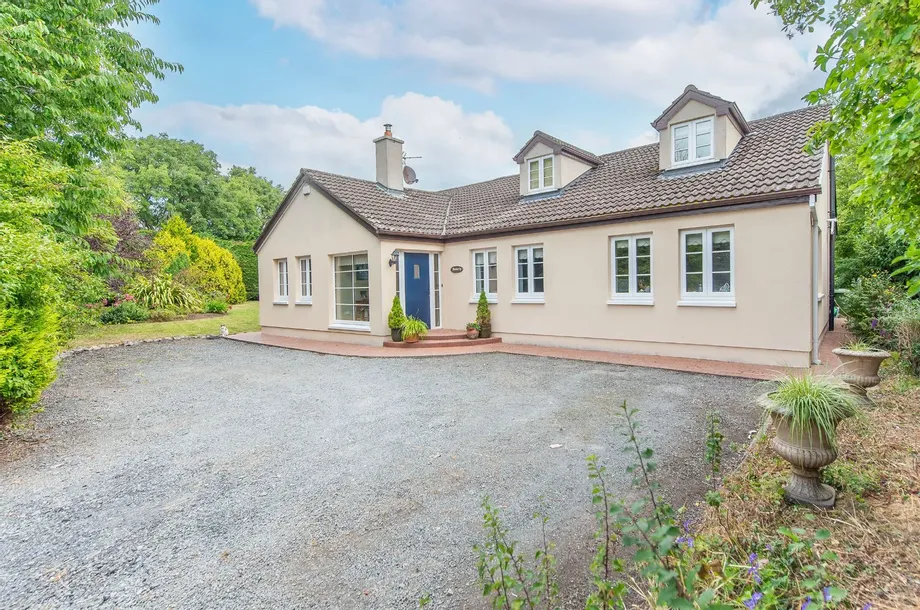 Amberley, Glenascaul, Oranmore, Galway, H91R72T - DNG Estate Agents