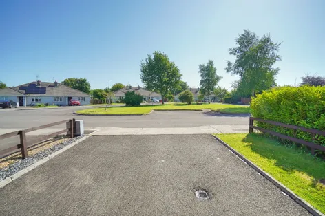 48 Carrig Rua, Nenagh, Co Tipperary, E45DY67 -  DNG