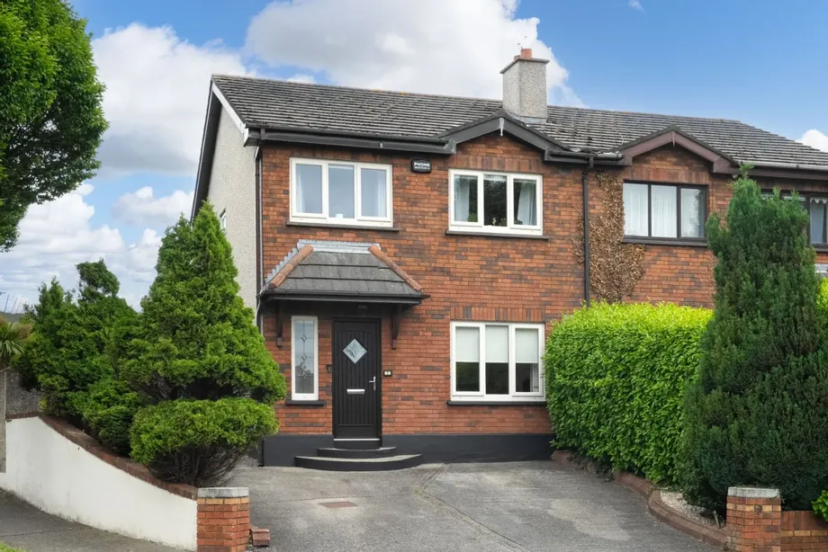 1 Abbeydale Park, Lucan, Co Dublin, K78XC59 - DNG Estate Agents