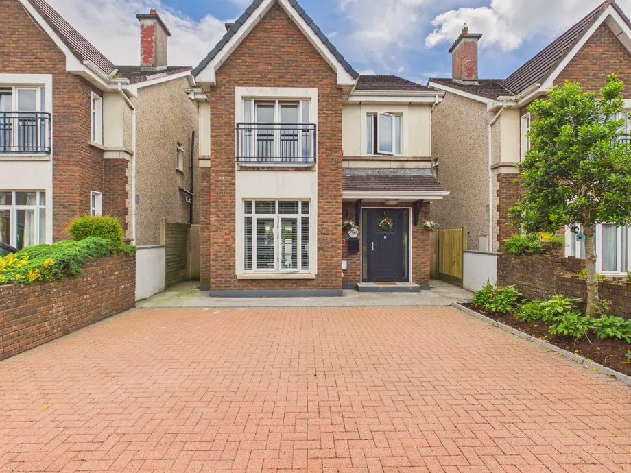 254 Ros Caoin, Roscam, Galway, H91X7KX - DNG Estate Agents