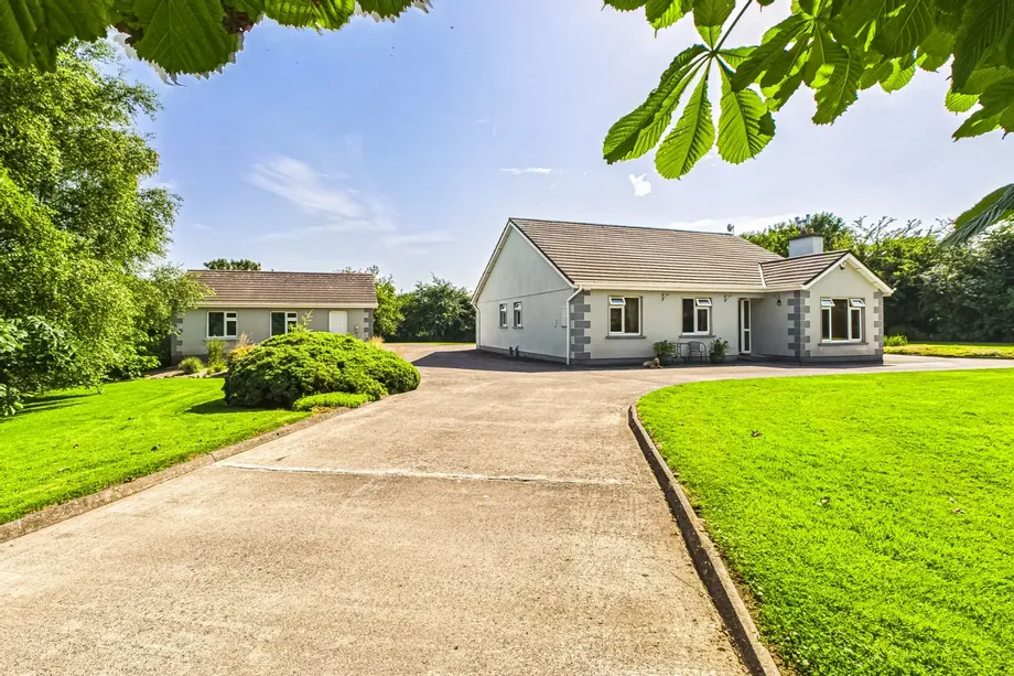 Garranturton, Kilmacthomas, Co. Waterford, X42CX98 - DNG Estate Agents