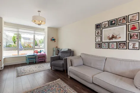 19 Diswellstown Court, Hamilton Park, Castleknock, Dublin 15, D15FPNO -  DNG