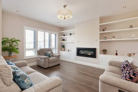 35 Castlefield Hall, Clonsilla, Dublin 15, D15NT6V - DNG