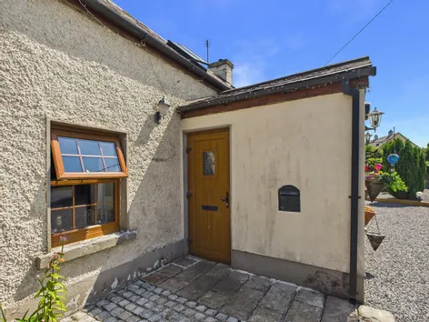 Old School House, Kilclonfert, Rhode, Co Offaly, R35V821 - DNG