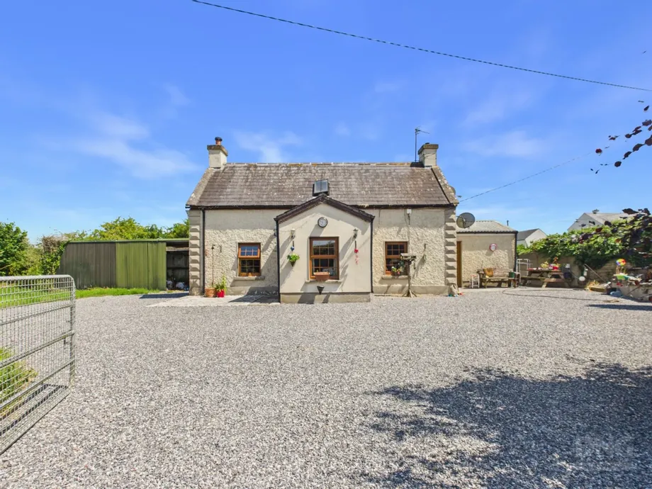Old School House, Kilclonfert, Rhode, Co Offaly, R35V821 - DNG Estate Agents