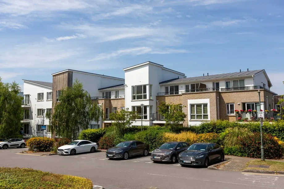 62 Bracken Hill, Blackglen Road, Dublin 18, D18T024 - DNG Estate Agents