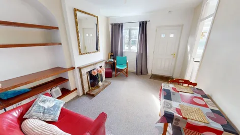 Apt 3 Crescent Mall, 7 Henrietta Street, Wexford Town, Co. Wexford, Y35TD80 -  DNG