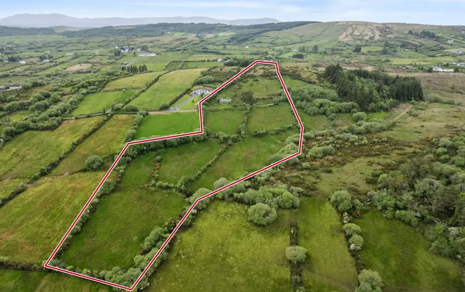 Keelogs Upper, Inver, Co. Donegal, F94X0X0 - DNG Estate Agents