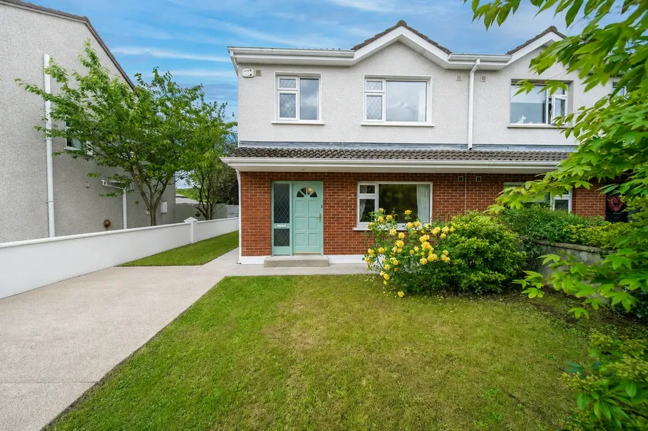 25 Rathmeel Lawns, Ballina, Co. Mayo, F26N2N6 - DNG Estate Agents