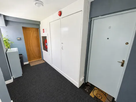 Apt 5 Cedar House, Drumgeely Hill, Shannon, Co. Clare, V14YY04 - DNG