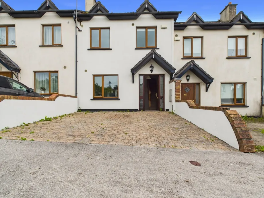 16 Cois Caislean, Delvin, Co. Westmeath, N91P525 - DNG Estate Agents