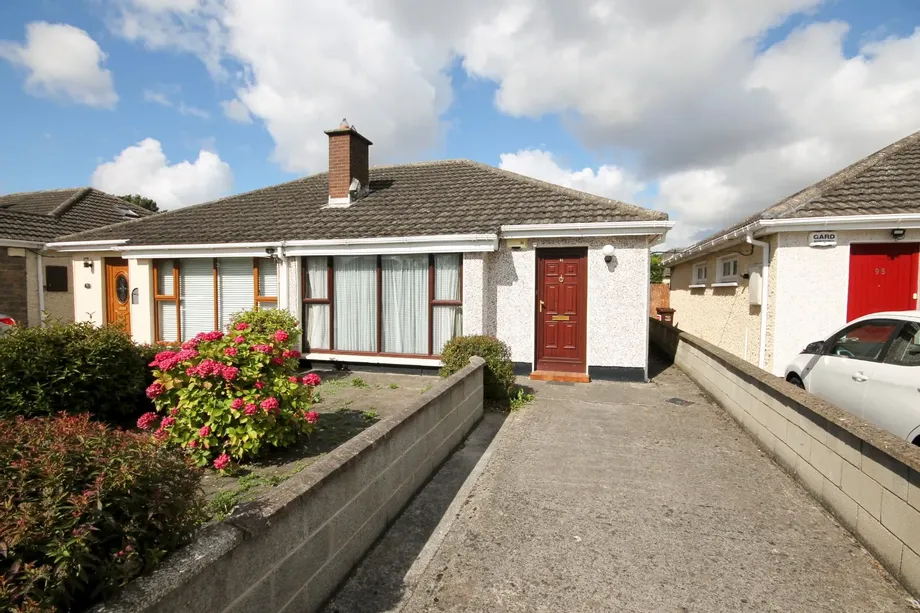 94 Oakcourt Drive, Palmerstown, Dublin 20, D20X450 - DNG Estate Agents