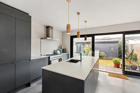 15 St Bricins Park, Stoneybatter, Dublin 7, D07N7P0 - DNG