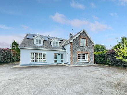 Quin Gardens, Quin, Ennis, Co. Clare, V95TX32