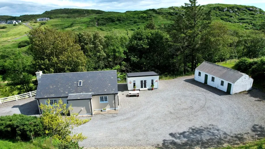 Roscorkin, Killybegs, Co. Donegal, F94FW54 - DNG Estate Agents