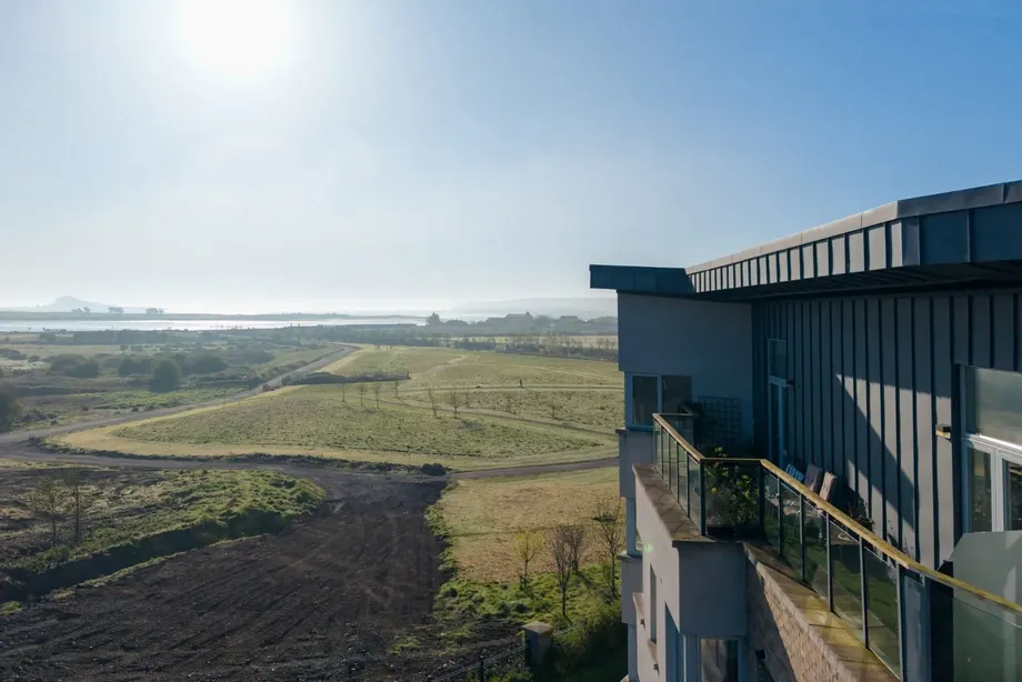 Penthouse Apartment, 90 Oak House, Silverbanks, Baldoyle, Dublin 13, D13H2YK - DNG Estate Agents