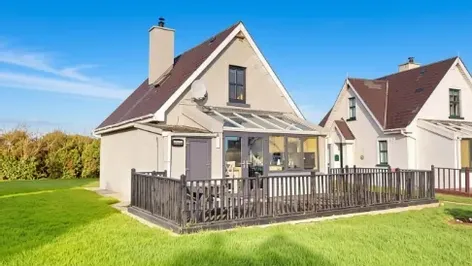 5 Sandeel Cottages, Hookless Village, Fethard On Sea, Co. Wexford, Y34DD73 - DNG