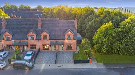 68 Bellingham Green, Main Street, Castlebellingham, Co. Louth, A91 - DNG