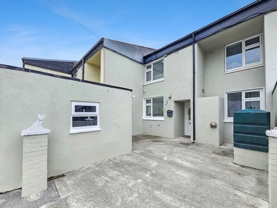 33 De Lacey Park, Shannon, Co Clare, V14RC90 - DNG Estate Agents