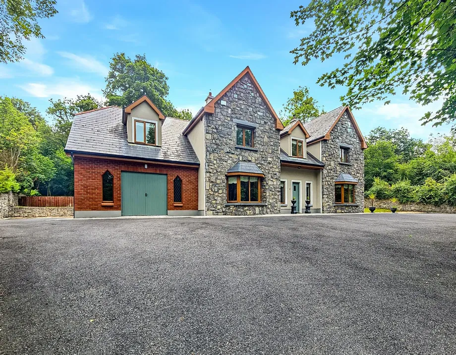 Ard Dair, The Lane, Newpark, Ennis, Co Clare, V95KTH1 - DNG Estate Agents