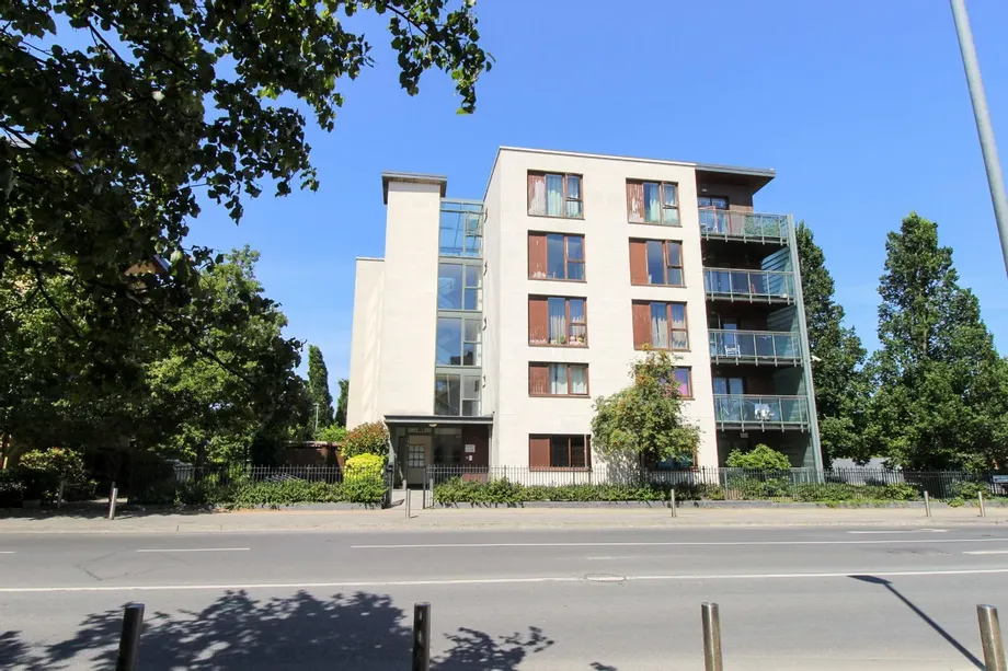 10 Castlegate Way, Adamstown, Lucan, Co Dublin, K78TH74 - DNG Estate Agents