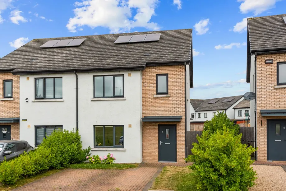7 Bay Meadows Crescent, Hollystown, Dublin 15, D15 - DNG Estate Agents