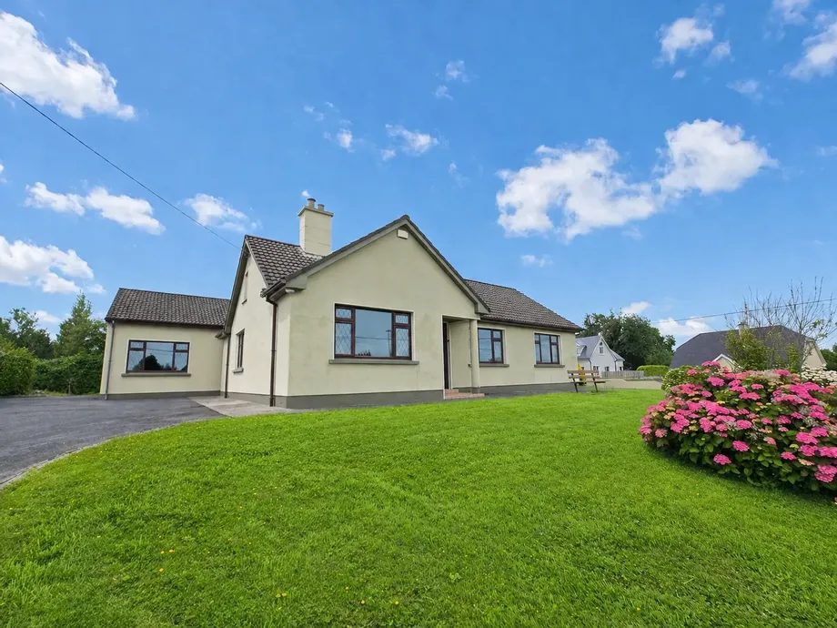 Shalom, Ballybeg, Ennis, Co. Clare, V95T2P6 - DNG Estate Agents