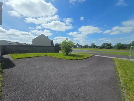 11 Radharc Na Coille, Rathcool, Co. Cork, P51 -  DNG