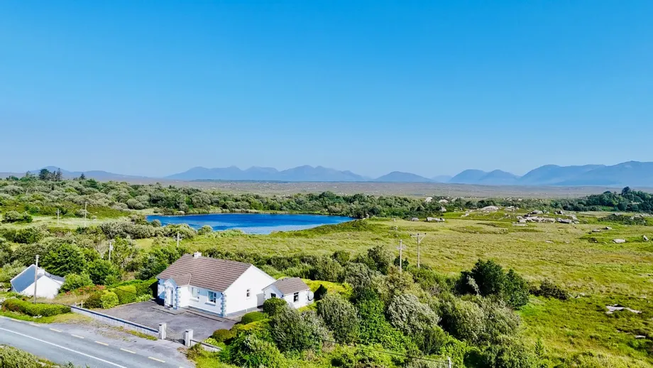 An Crucán, An Gort Mor, Rosmuck, Co Galway, H91AT1K - DNG Estate Agents