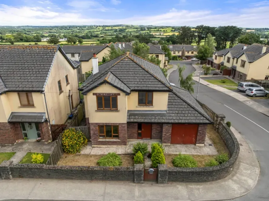 3 Cluain Caislean, Ferns, Co Wexford, Y21RD32 - DNG Estate Agents