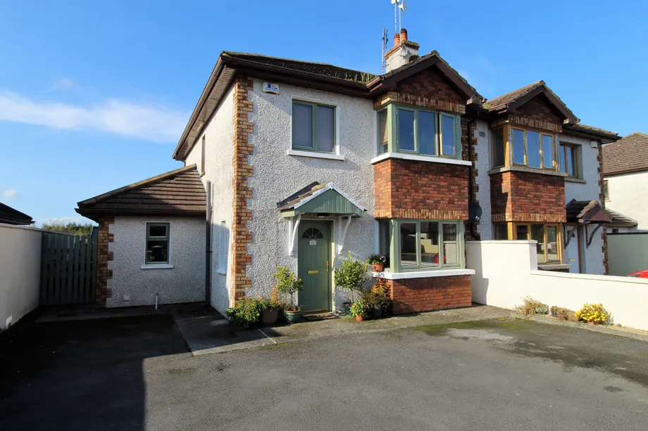 11 Graysmeadow, Cloghan, Co. Offaly, R42 - DNG Estate Agents