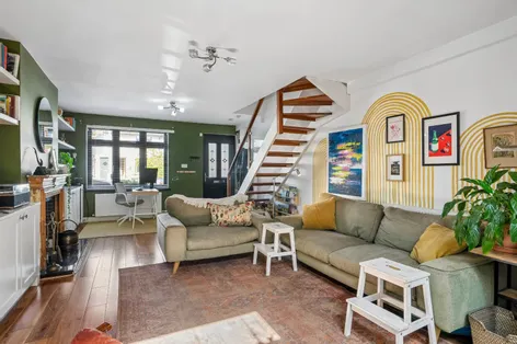 61 Durrow Road, Kimmage, Dublin 12, D12X7E5 -  DNG