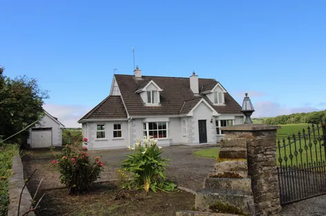 Moyros, Cortoon, Killala, Co. Mayo., F26X076 -  DNG