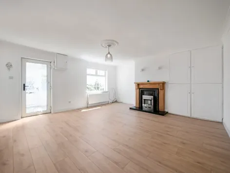 7 Clonattin Road, Gorey, Co. Wexford -  DNG