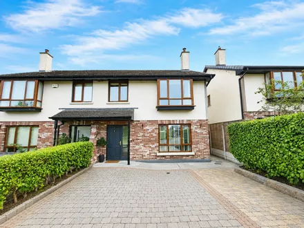 28 Derrymore, Knockaderry, Ennis, Co. Clare, V95HH5N