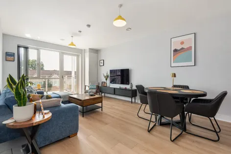 35 Crofton Hall, Hamilton Park, Castleknock, Dublin 15, D15KNX4 -  DNG