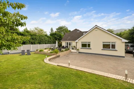 Cloona, Glencap Road, Kilmacanogue, Co. Wicklow, A98DW72 - DNG