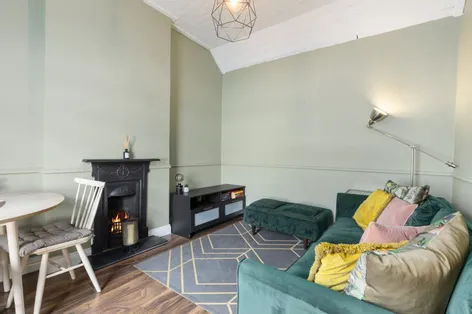 Ivy Cottage, 2 Meath Place, Bray, Co. Wicklow, A98 - DNG